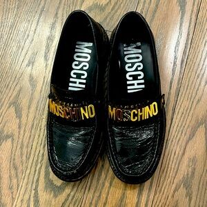 Moschino chunky loafers black patent size 6 women’s